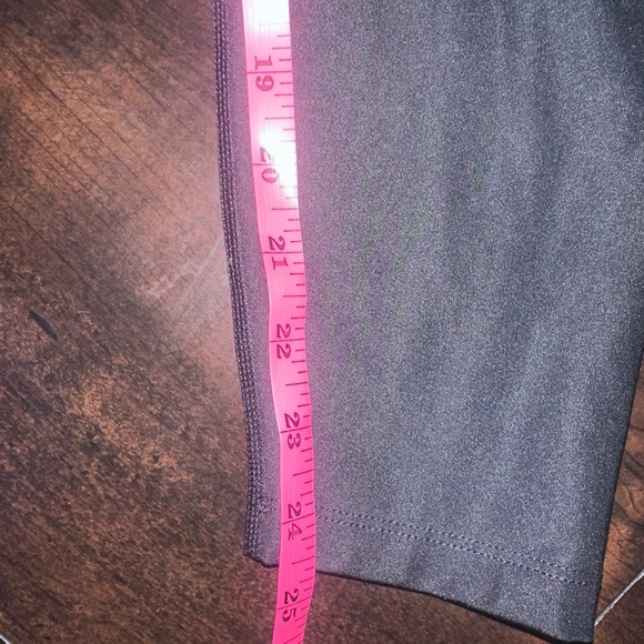 Black High-Waisted Leggings - Picture 4 of 4